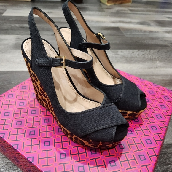 Tory burch black ocelot leopard wedge - Picture 2 of 6